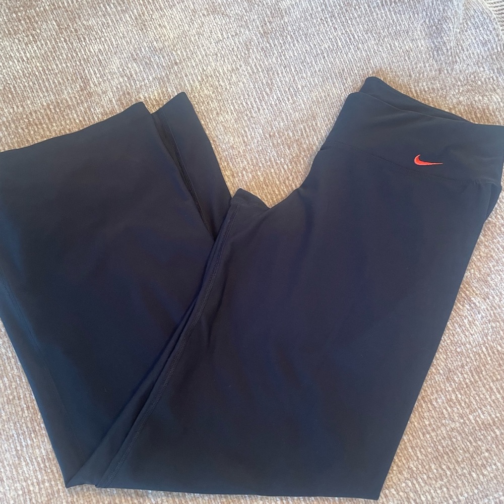 Nike yoga pants